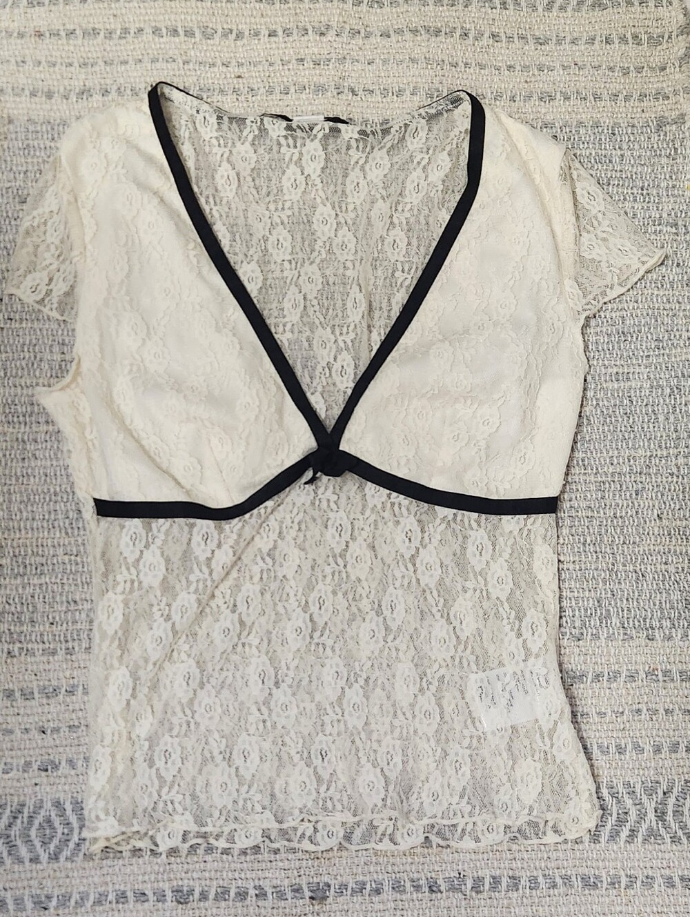 Kimchi Blue Sheer Lace V-Neck Top with Contrast Trim
